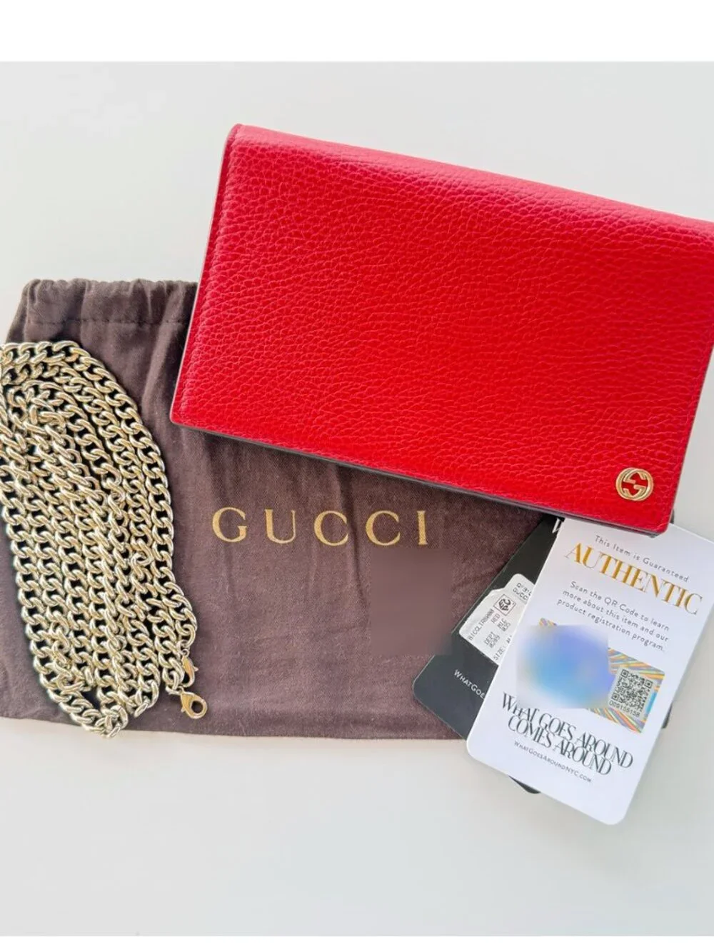 Gucci Interlocking G WOC Authentic Red Pebbled Leather Wallet on Chain Gold Tone